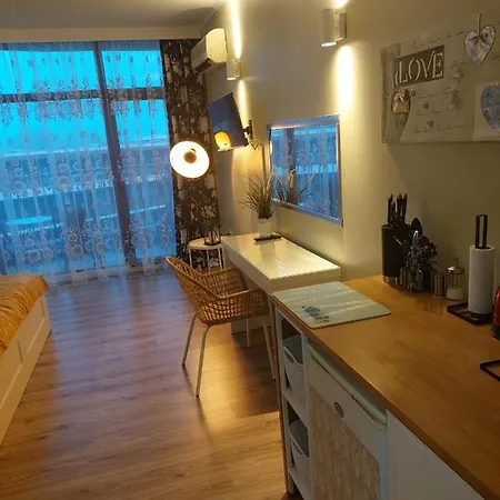 Destination Bulgaria 2000 Grenada Private Family Apartament *