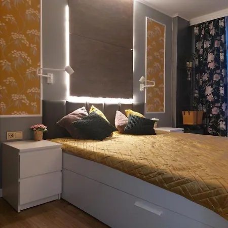 Destination Bulgaria 2000 Grenada Private Family *