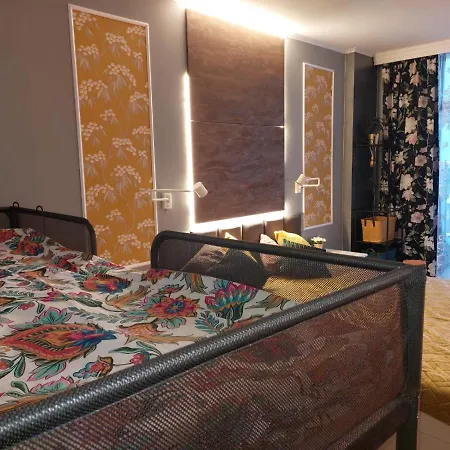 Apartment Destination Bulgaria 2000 Grenada Private Family