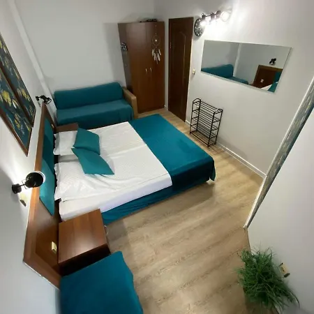 Destination Bulgaria 2000 Grenada Private Family *